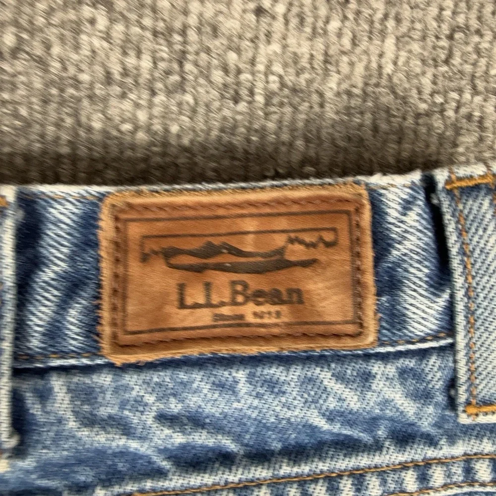 VTG L.L. Bean Comfort Waist Jeans Mens 37x30 Blue Medium Wash Relaxed Tapered